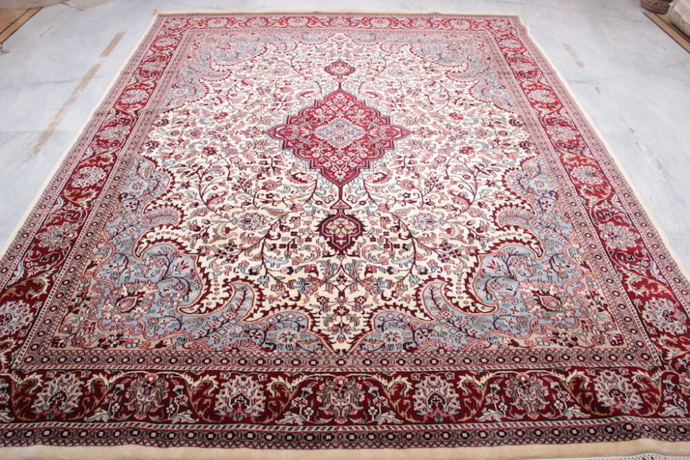 Sarouk Cream-Red